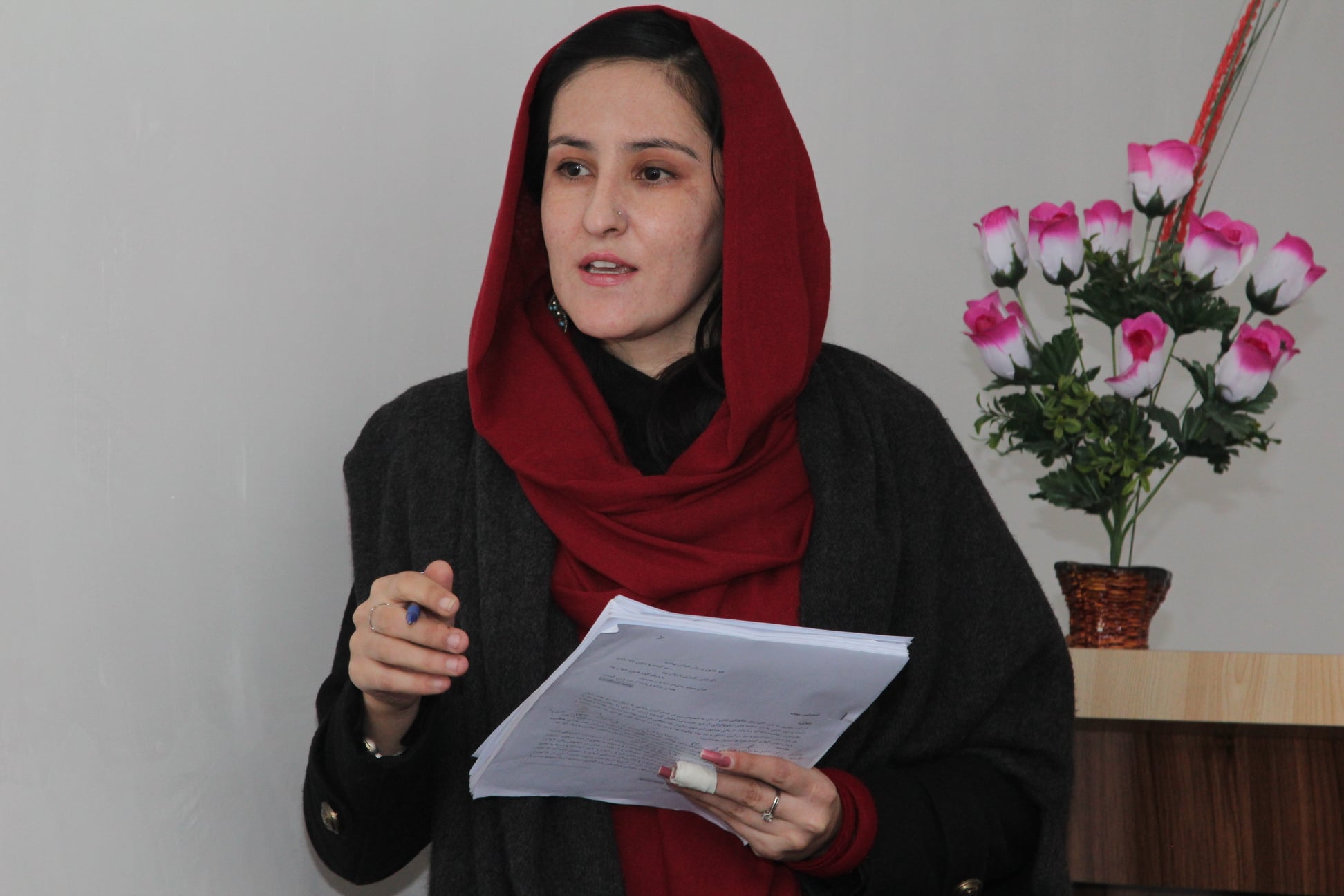 تحلیل برخی صحنه های ایکونوګرافی بودایی دوره کوشانی با دید جنسیتی