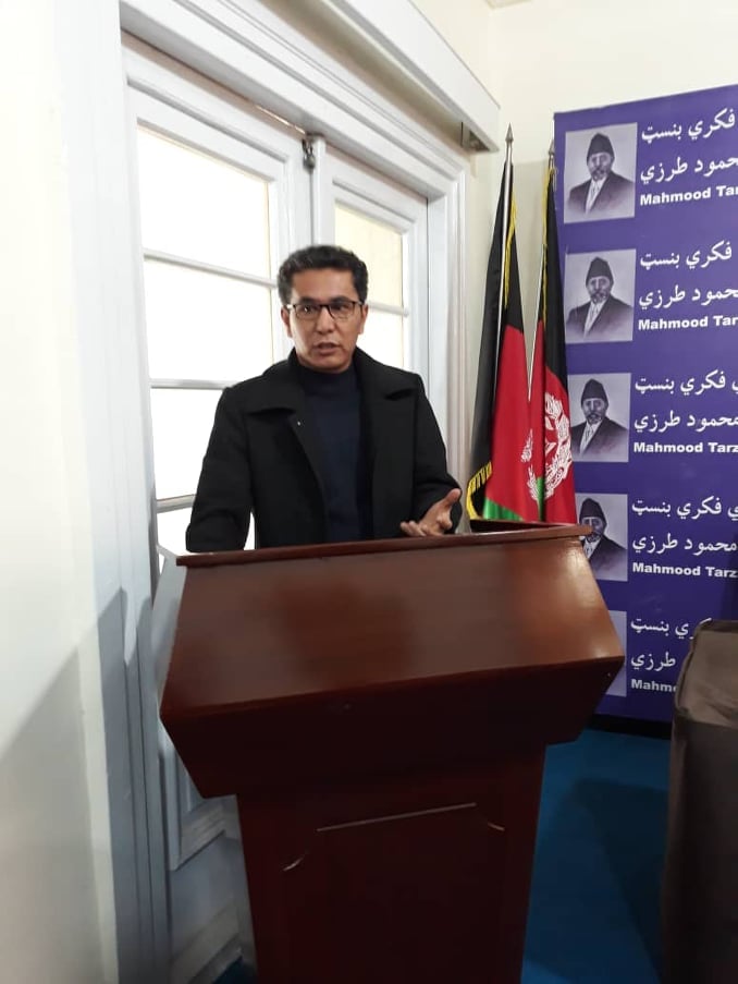 مقایسه سیاست خارجی چین و روسیه در آسیای مرکزی (2019-1992)