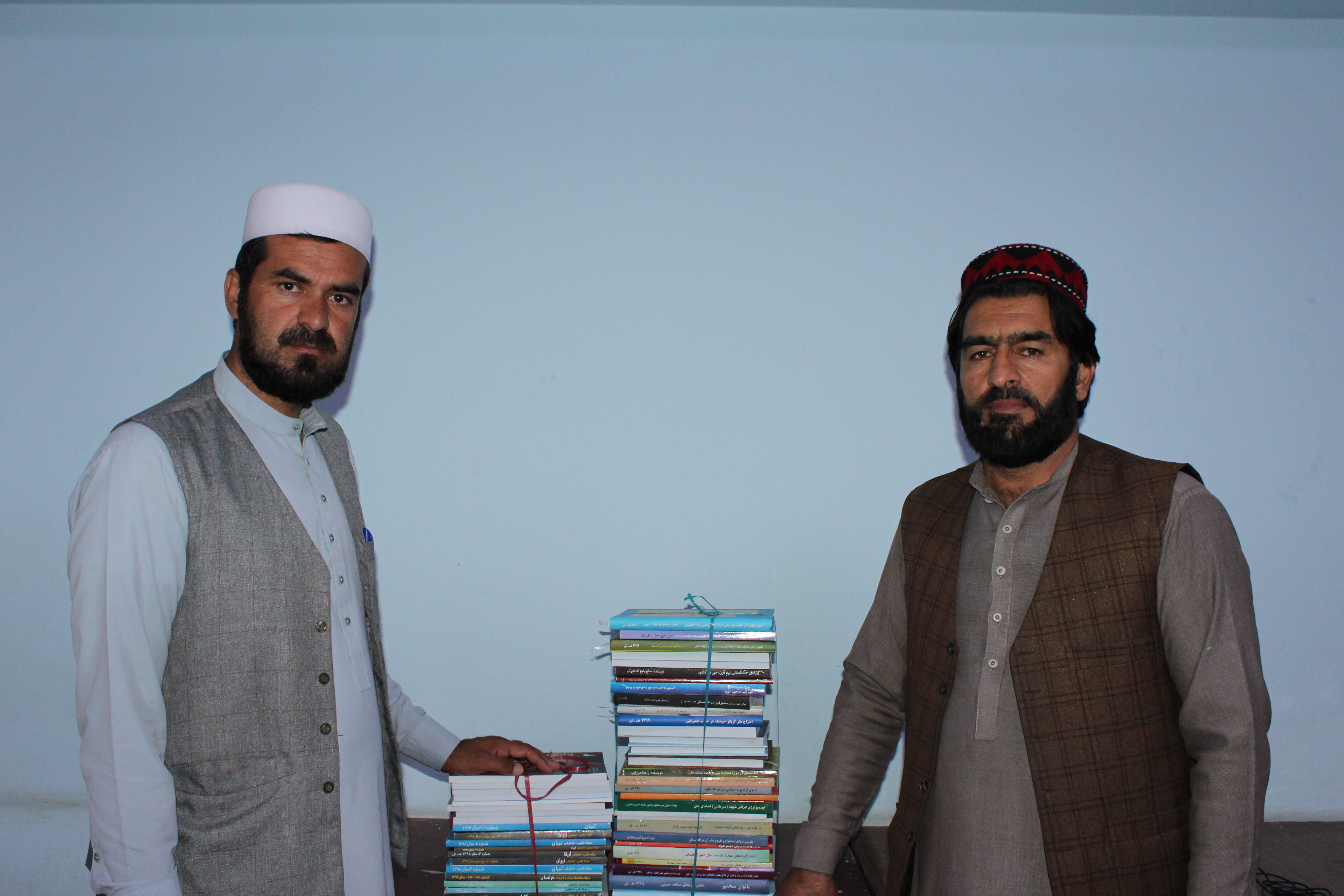 د لوګر ولایت  د ښوونکو منتخبه شورا سره د علمي آثارو مرسته وشوه؛