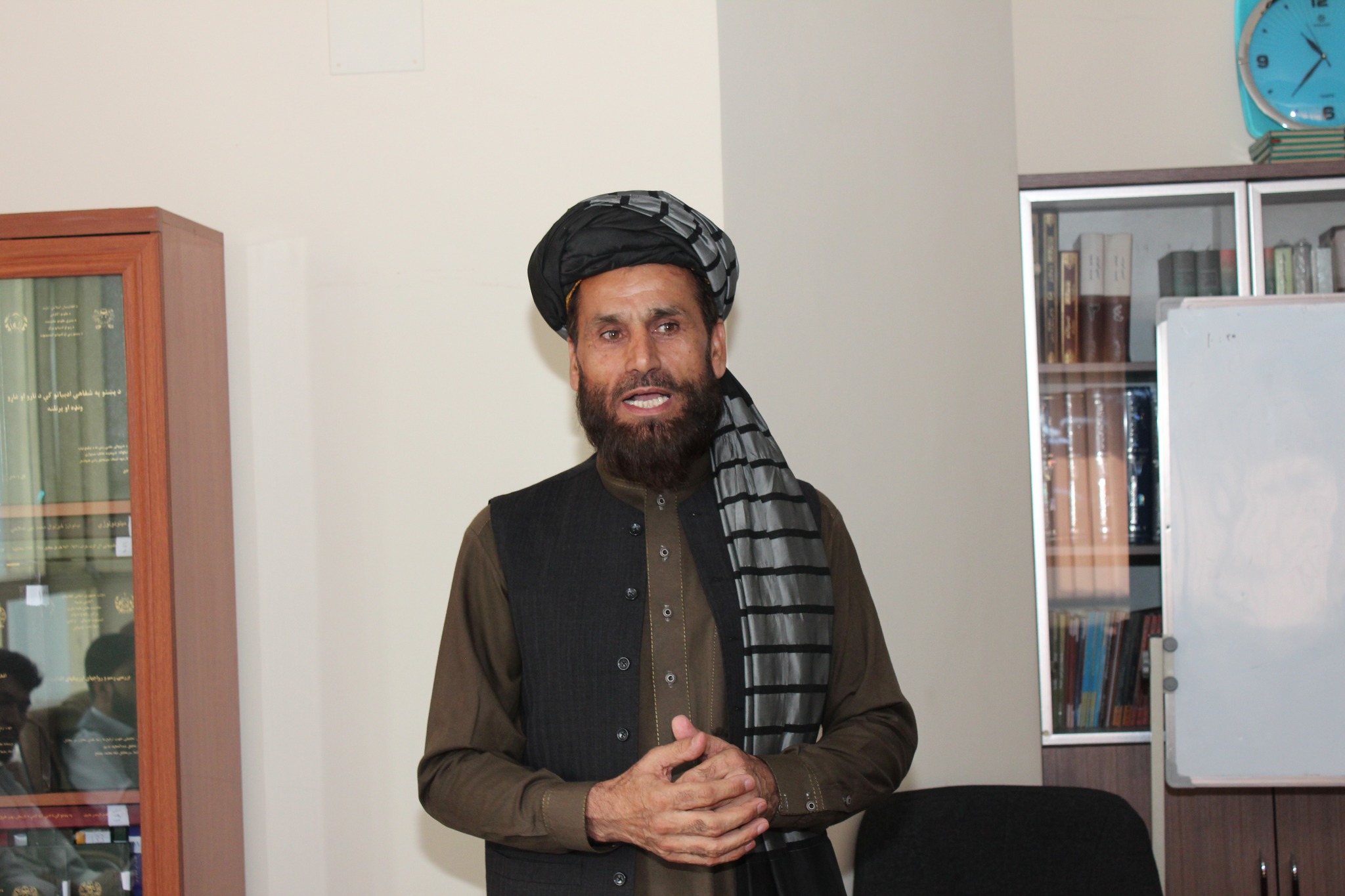 د ځینو پښتو  متلونو  منفي اړخونه