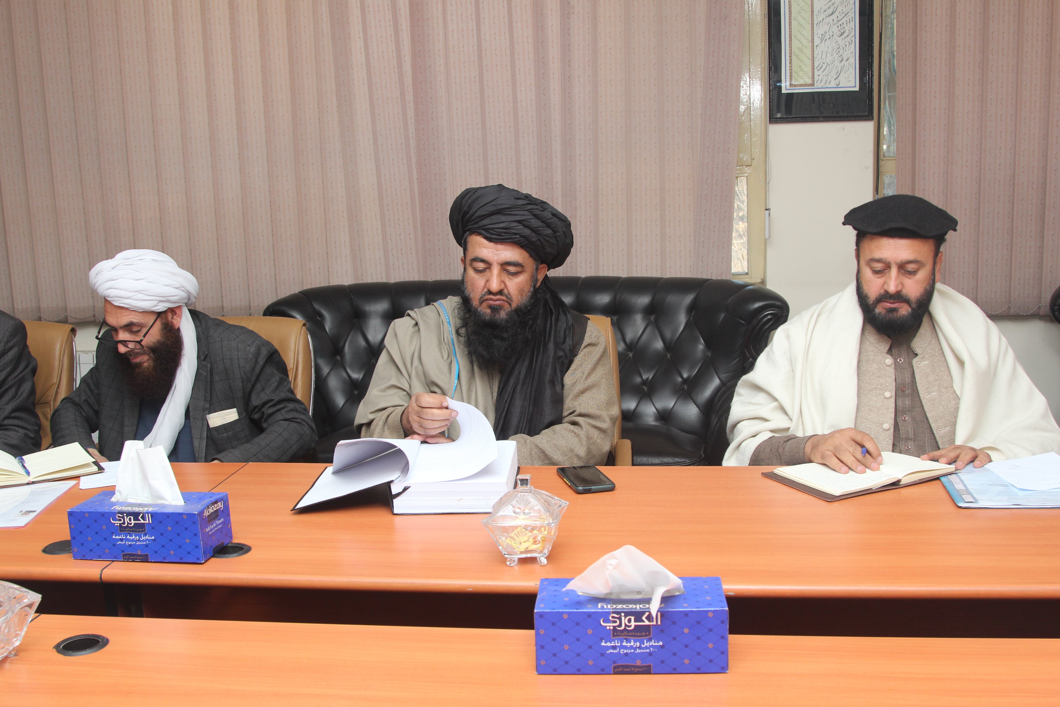 د علومو اکاډمۍ د علمي شورا غونډه