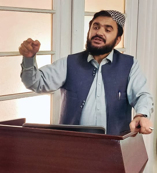 په سيمه او افغانستان د ايران او اسرائيلو د جګړې اغېزې تر نوم لاندې کنفرانس وړاندې شو